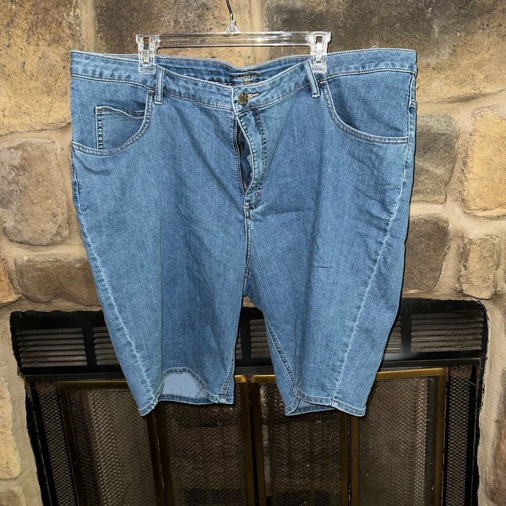 *5/25* Riders by Lee Women's Blue Jean Shorts